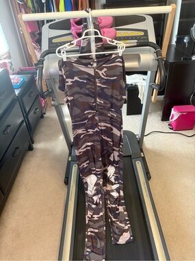 Camo Zip-Front Active Jumpsuit w Hood